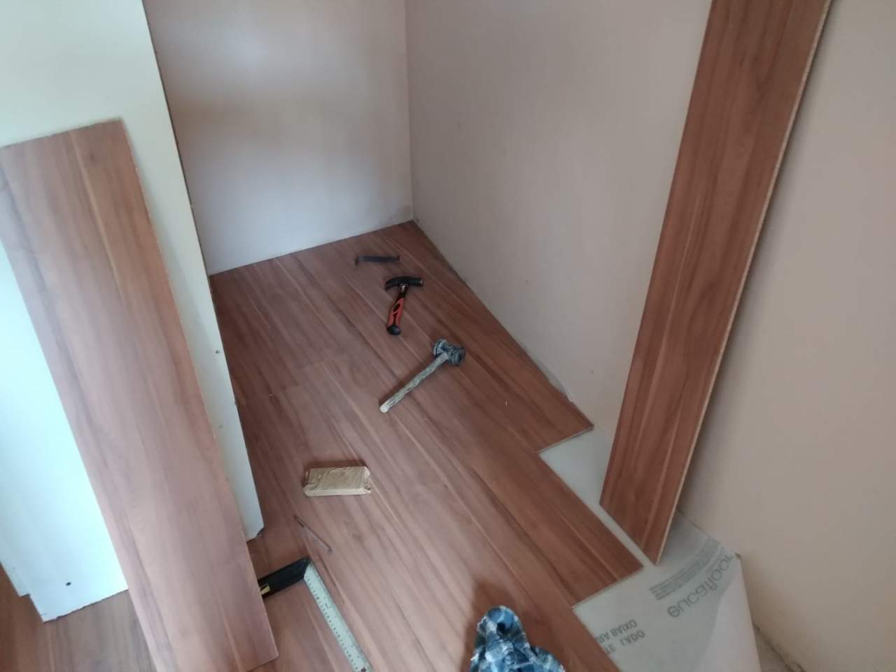 instalacao-de-piso-laminado-e-instalacao-de-piso-vinilico-Suzano