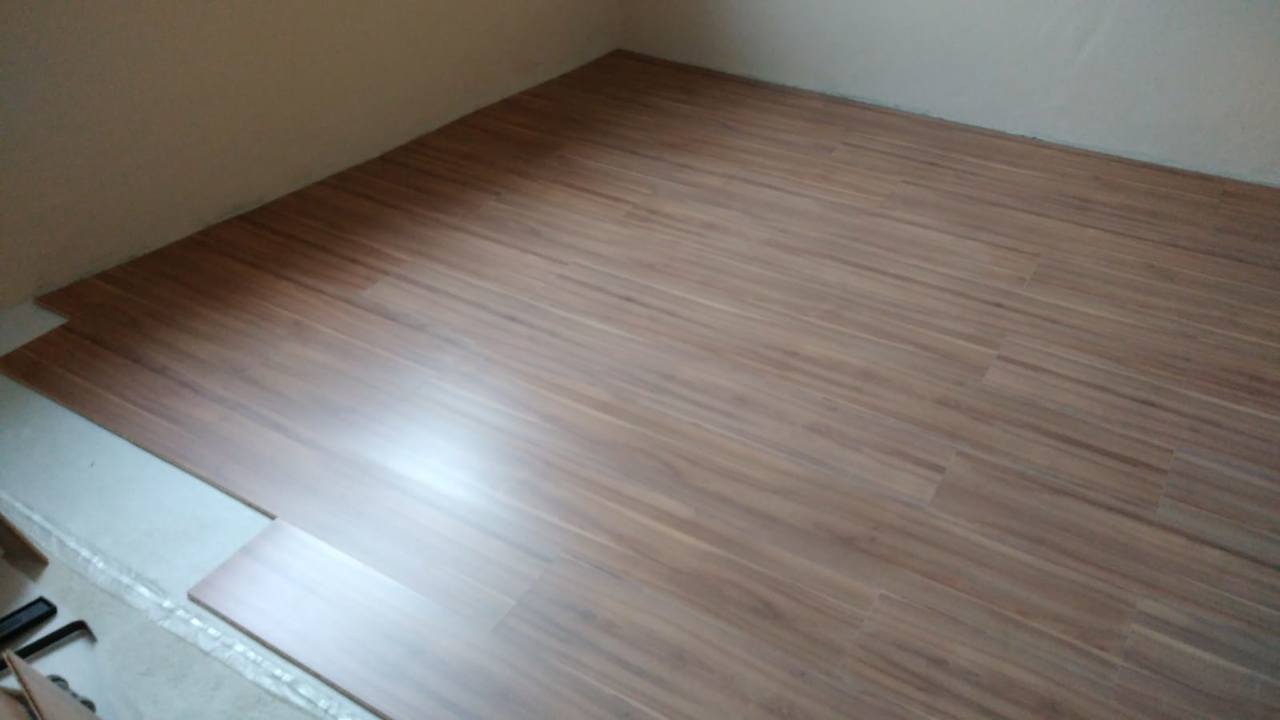 nstalação de piso laminado e piso vinilico na zona leste