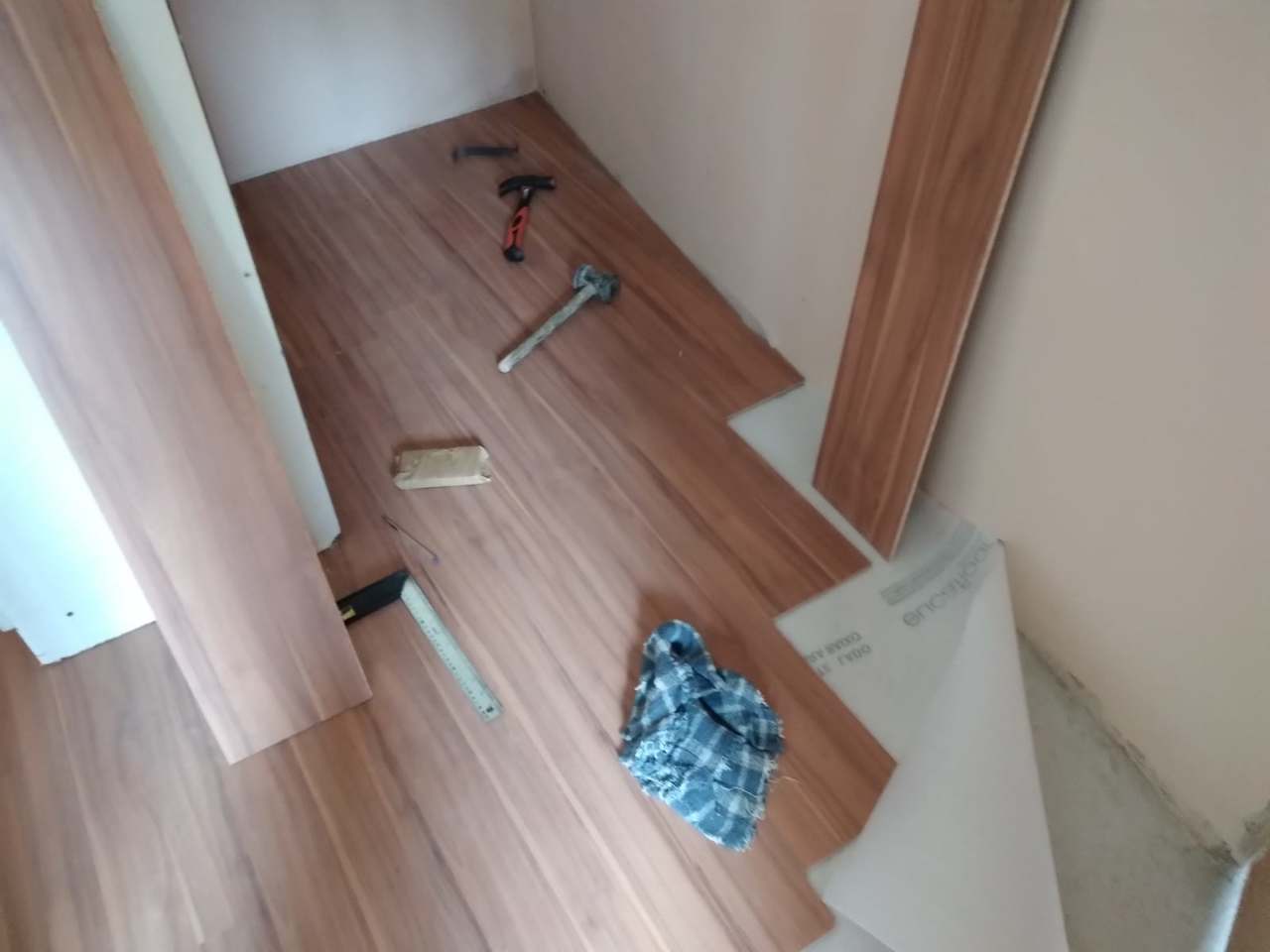 instalação de piso laminado e piso vinilico zona norte sp